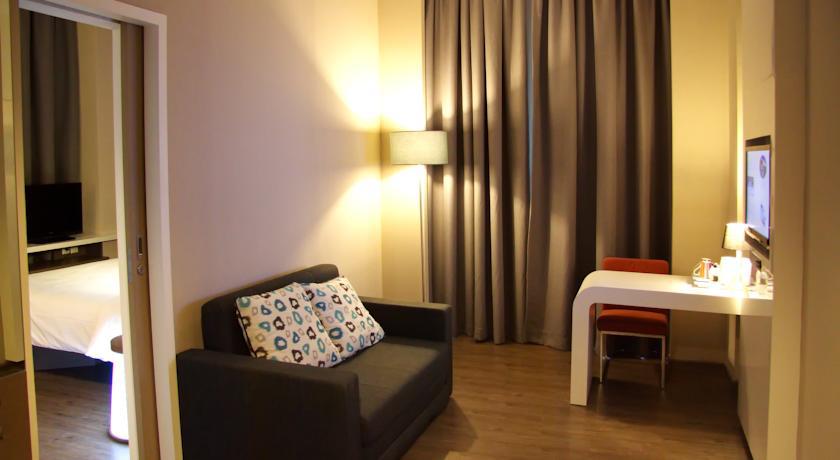 All Seasons Jakarta Thamrin Exterior photo